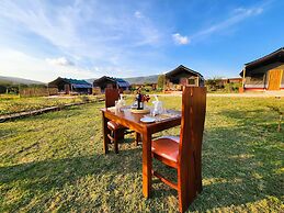 Endeem Mara Resort