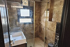 Hotel A10 International