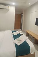 Hotel Shree Sai Dham Near New Delhi Railway Station, Paharganj