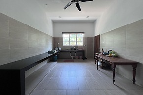 Saujana Villa Cherok Paloh, Kuantan Beach