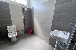 Saujana Villa Cherok Paloh, Kuantan Beach