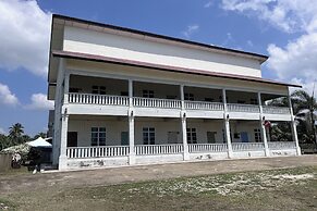 Saujana Villa Cherok Paloh, Kuantan Beach