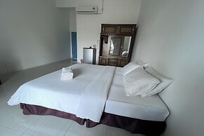 Saujana Villa Cherok Paloh, Kuantan Beach