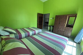 Saujana Villa Cherok Paloh, Kuantan Beach