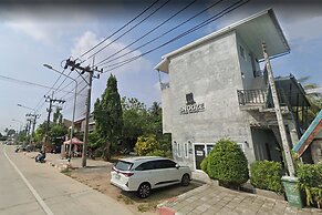 Snooze Inn Phuket