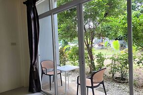 Snooze Inn Phuket