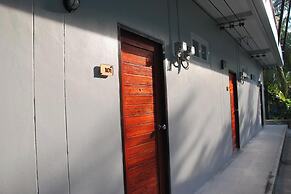 Snooze Inn Phuket