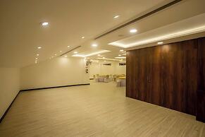 Hotel Royal Garuda Palace