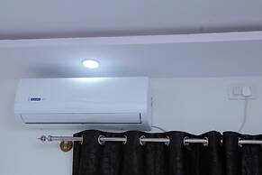 Hotel Royal Garuda Palace