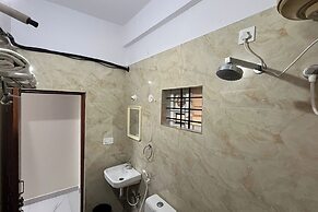 Hotel Royal Garuda Palace