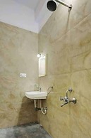 Hotel Royal Garuda Palace