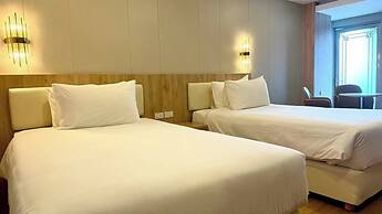 Golden Jomtien Beach Hotel