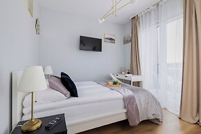 Steam Park Studio Cracow by Renters