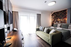Rókusfalvy Borhotel