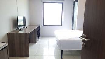 Hotel O Cikarang Near Apartment Riverdale