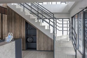 Hotel O Cikarang Near Apartment Riverdale