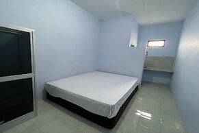 OYO 94160 Kost Btnompo Near SDI Bontosallang