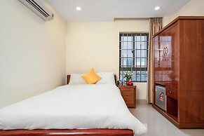 Lotus Rock Hotel DN by Bay Luxury