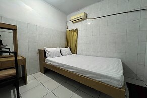 OYO 94161 Kost Aisyah