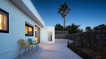 Jeju Staysosoheon Dokchae Pension