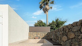 Jeju Staysosoheon Dokchae Pension