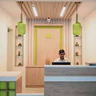 Hotel Le Roi Express Karol Bagh