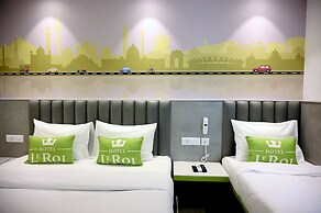 Hotel Le Roi Express Karol Bagh