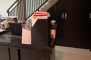 OYO 94158 Gateway Pasteur Apartment By Iyan