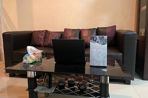 OYO 94159 Gateway Cicadas Apartment By Chery Properti