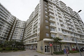 OYO 94159 Gateway Cicadas Apartment By Chery Properti