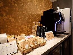 EXECUTIVE SUITE SUIREI