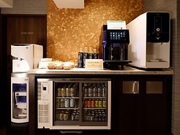 EXECUTIVE SUITE SUIREI