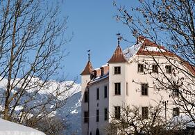 Castel Maurn