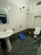 Goroomgo Blue Eye Hostel Jaisalmer