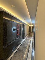 Nurel Shark Residence