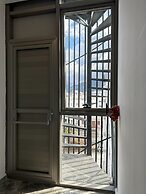 Nurel Shark Residence