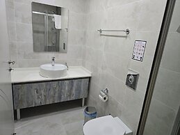 Nurel Shark Residence