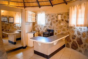 Thakgalo Honeymoon Suite - 2211