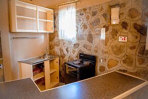 Thakgalo Honeymoon Suite - 2211