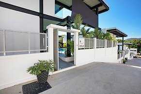 Loft-Style 4BR Salt Pool Villa Sunset 6