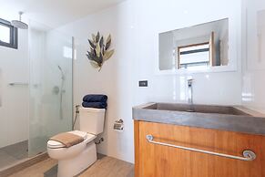 Loft-Style 4BR Salt Pool Villa Sunset 6