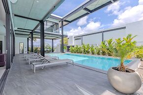 Loft-Style 4BR Salt Pool Villa Sunset 6