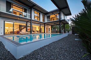 Loft-Style 4BR Salt Pool Villa Sunset 6