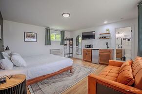 The Inn at Shady Pines