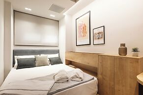 Exceptional Acropolis Suite by Cloudkeys