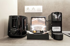 Exceptional Acropolis Suite by Cloudkeys