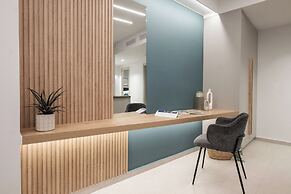 Exceptional Acropolis Suite by Cloudkeys