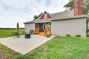 Erie Farmhouse w/ Fire Pit + Grill: Pets Welcome!