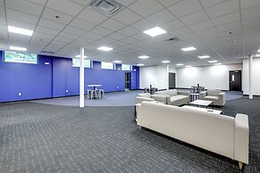 Bloomington Apartment, 3 Mi to IU Memorial Stadium