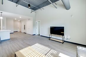 Bloomington Apartment, 3 Mi to IU Memorial Stadium